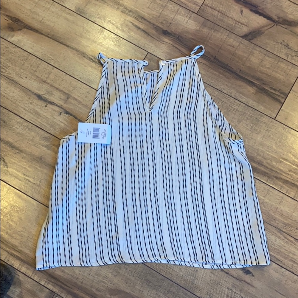 Super cute fancy yet casual tank